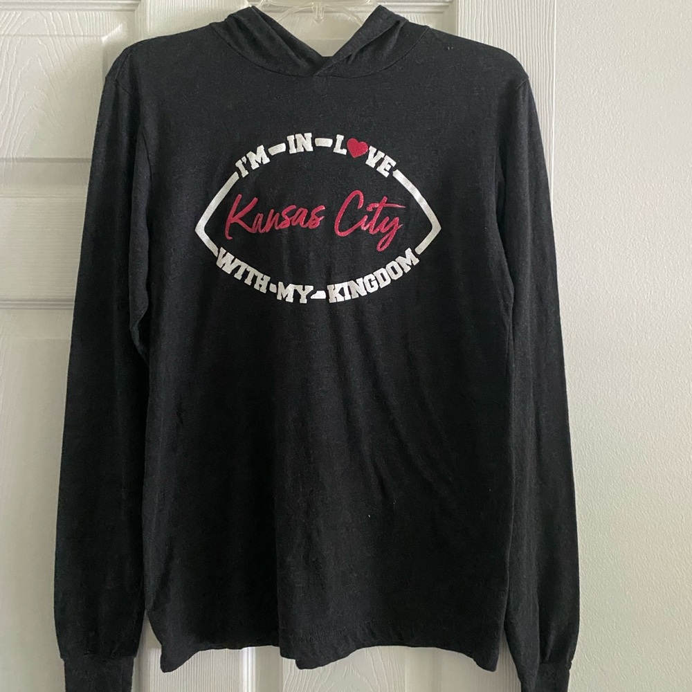 Gildan Black Long Sleeve Kansas City Tee w Hood